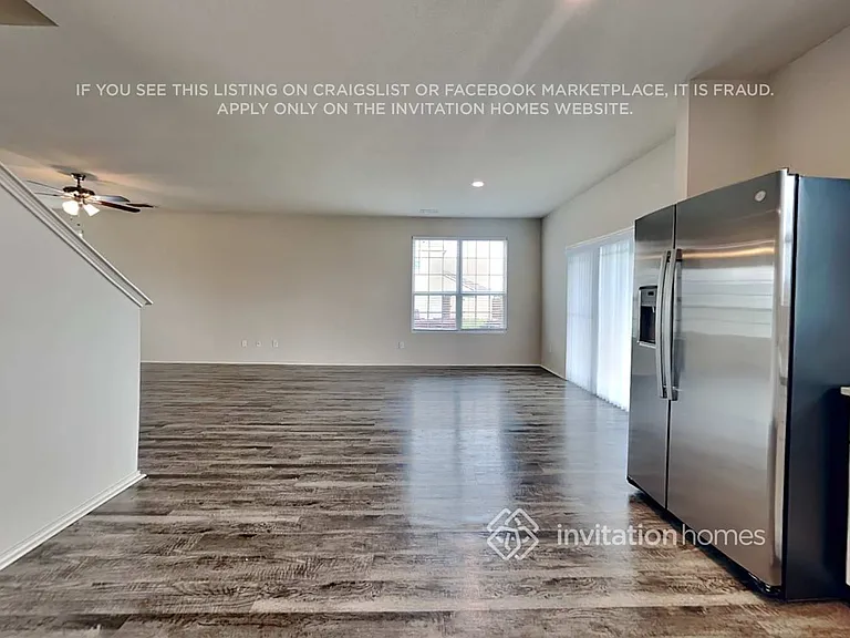 2820 Englefield Grn — Photo 19