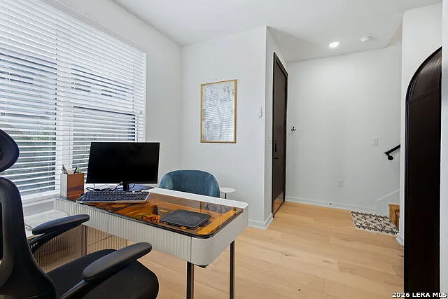 719 E Locust St #4107 — Photo 10