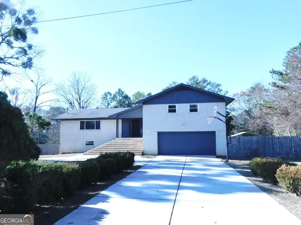 111 Fred Dr, Warner Robins, GA 31088