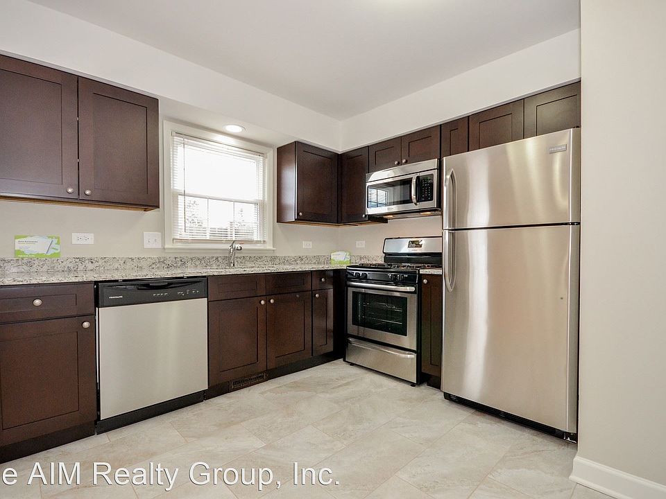 2nd image of 3021 Lynn Ct #7415949