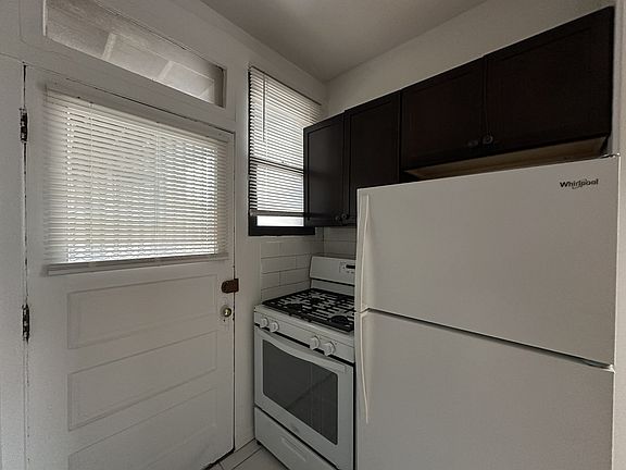 4th image of 1321.5 W Estes Ave #53