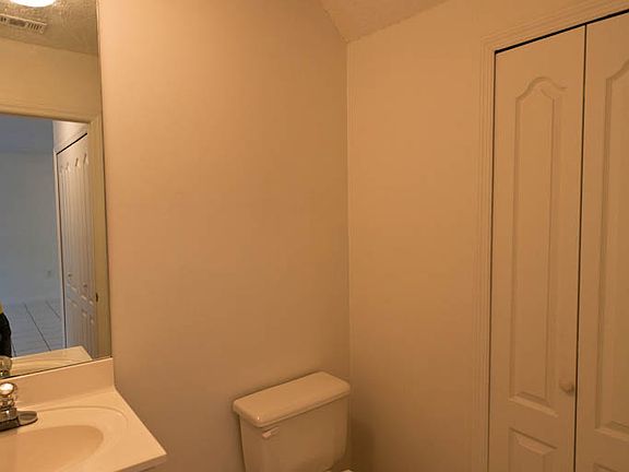 1st Floor Bathroom