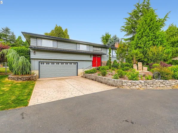 12929 SE 222nd Dr, Damascus, OR 97089