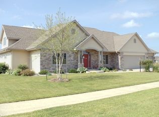 4325 Grosbeak Gln, Windsor, WI 53598