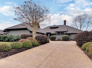 105 Roger Smith, Williamsburg, VA 23185