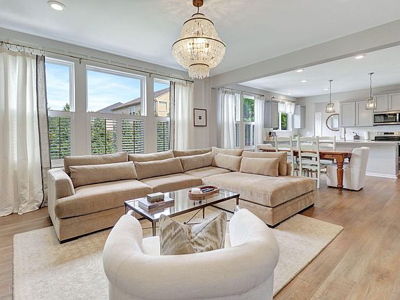5th image of 2239 Daybloom Ct