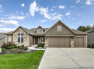 8115 Lone Elm Rd, Lenexa, KS 66220