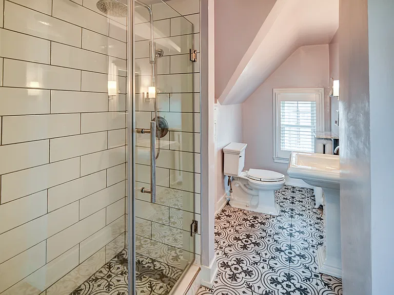 15 E Gilman St #7 — Photo 13