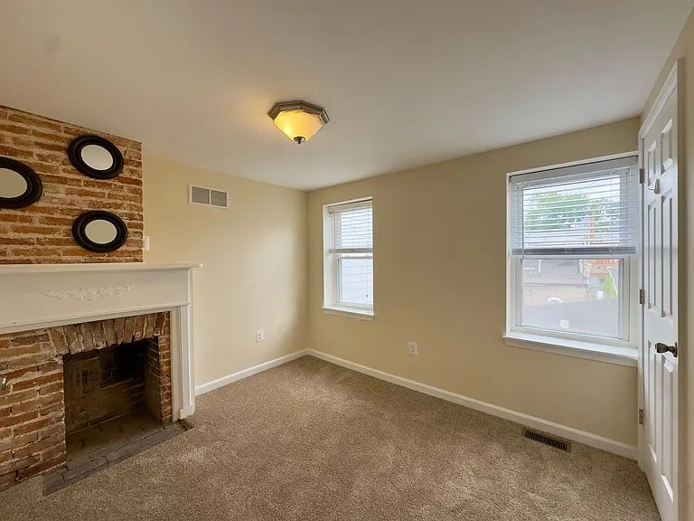 513 S Madeira St — Photo 15