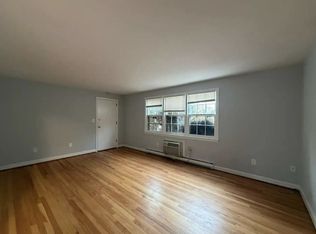 122 Country Club Rd APT A, Cheshire, CT 06410