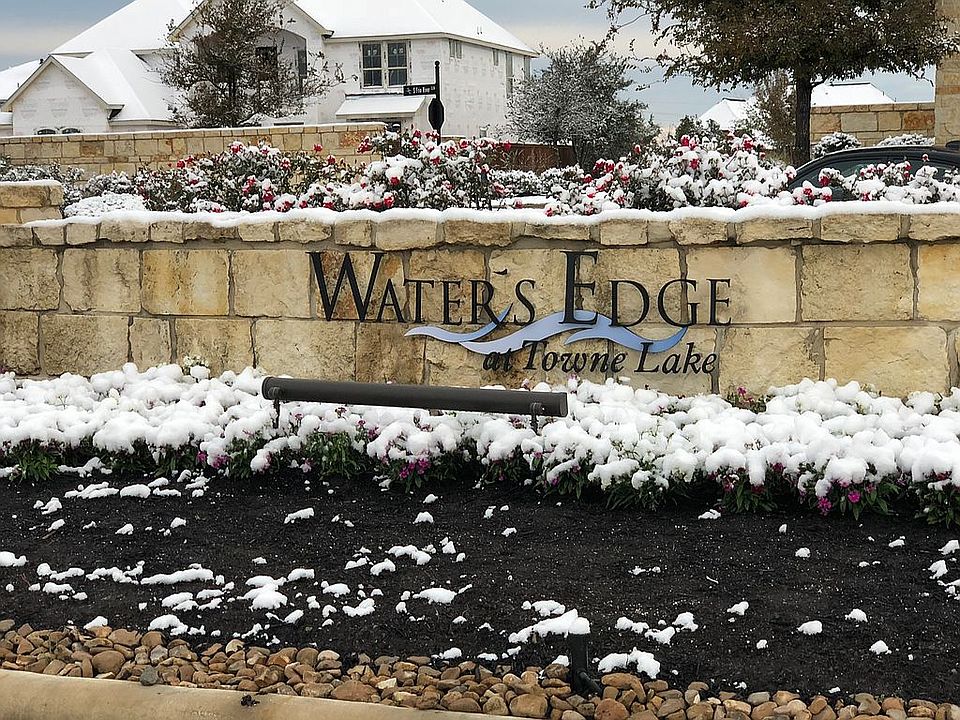 2nd image of 19206 S Frio River Cir