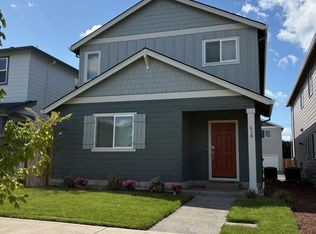 630 Merriott Ln, Woodburn, OR 97071