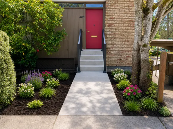 Ravenna Park Vista, 2300 NE 54th St #2301, Seattle, WA 98105