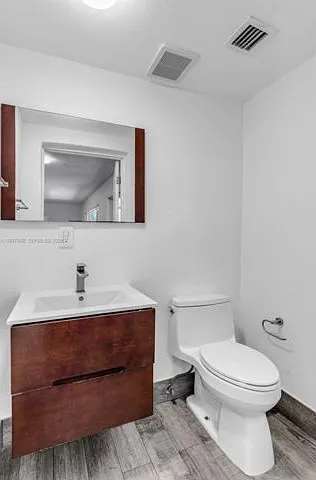 12001 SW 41st Dr — Photo 3