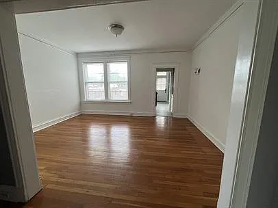 6041 Waterman Blvd — Photo 16