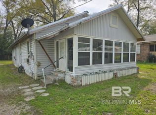 206 E Granberry St, Brewton, AL 36426