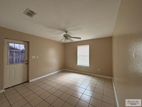 5th image of 2450 Shidler Dr #17