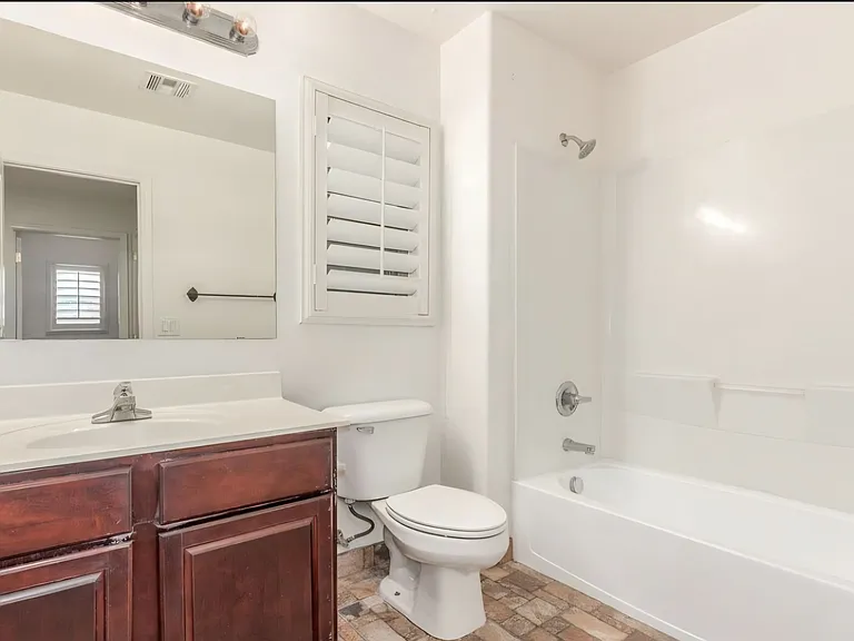 3883 E Santa Fe Ln — Photo 3