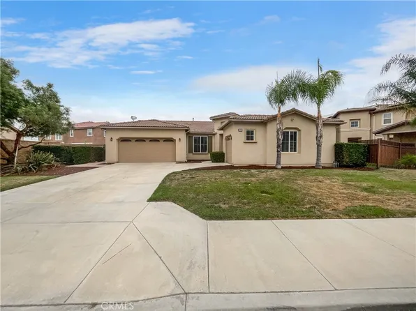 1791 Caseros Dr, San Jacinto, CA 92582