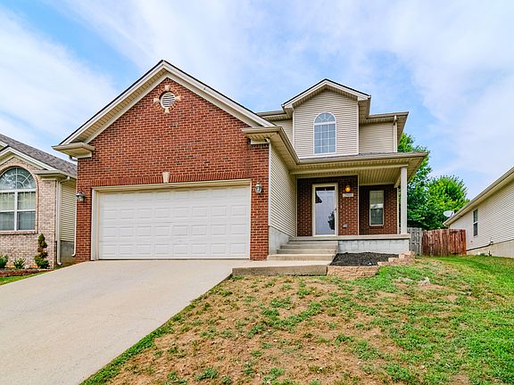 2nd image of 2909 Trailwood Ln