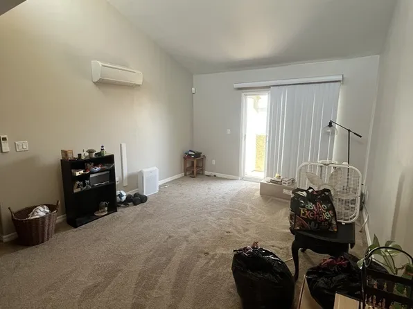 5252 Balboa Arms Dr Unit 242, San Diego, CA 92117