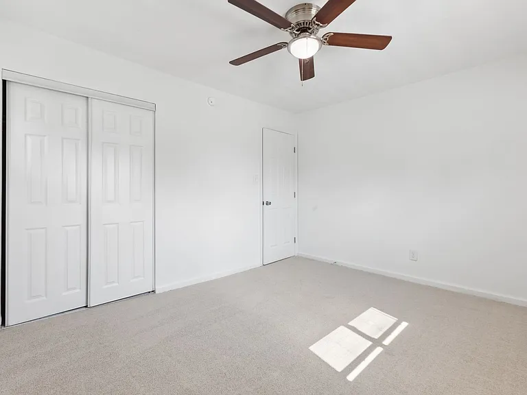 1261 River Oaks Dr — Photo 14