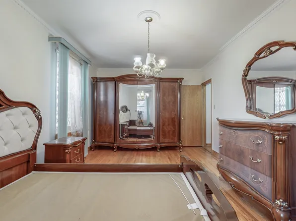 65-41 Booth Street image 12 of 16