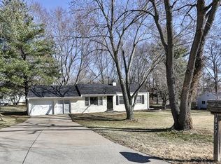 457 Vail Ct, Ballwin, MO 63021