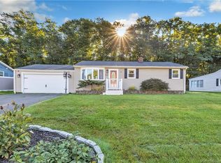 15 Dell Dr, East Haven, CT 06513