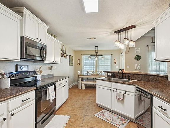 5th image of 66336 Kimball St