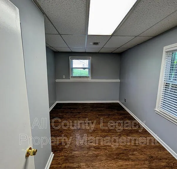 4292 Wrexham Ct — Photo 13