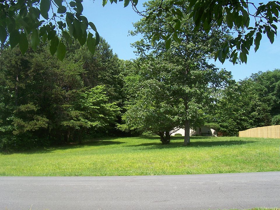 1st image of 3030 Carrollwood Dr