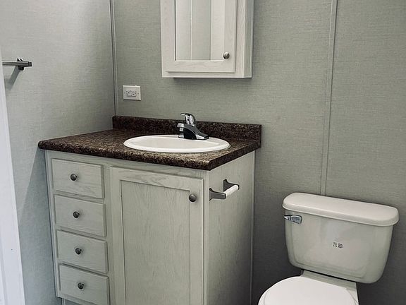 5th image of 2780 Apollo Dr