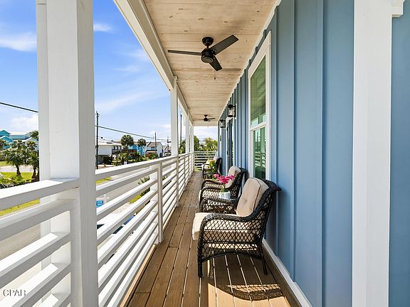 5th image of 209 Oleander Dr