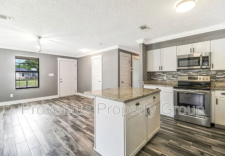 3214 Palmdale Ave — Photo 11