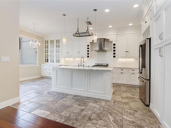 2nd image of 15471 Martinmeadow Dr
