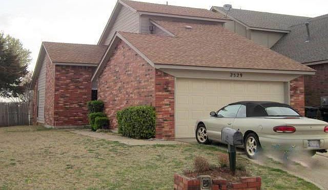 1st image of 2529 Lee Ln