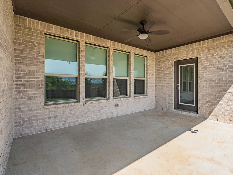 1221 Coralberry Dr — Photo 28