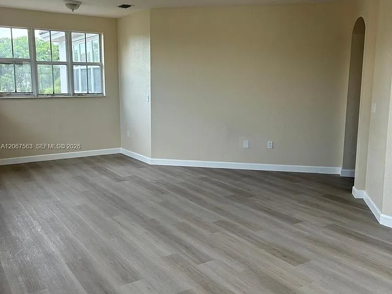 8205 NW 116th Ave — Photo 20