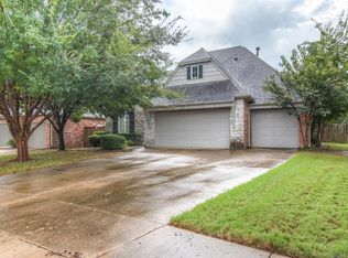 9514 E 118th St S, Bixby, OK 74008