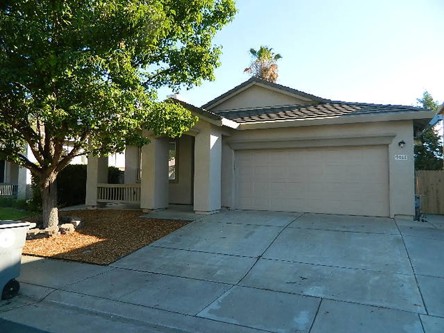 9461 Oakley Way photo 1