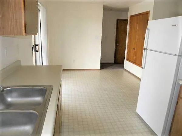 2125 S Espina St #7 — Photo 14