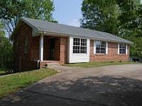 1st image of 110B Oak Haven Dr