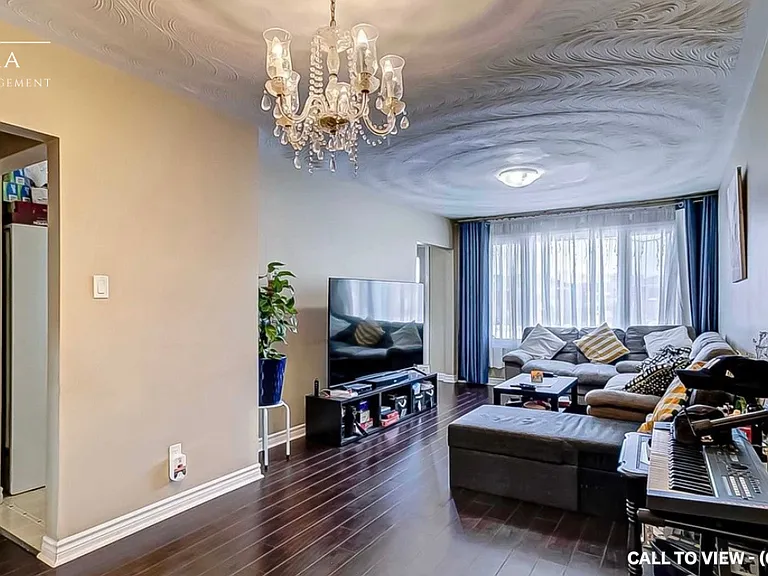 585 Montcalm Ave #1 — Photo 1