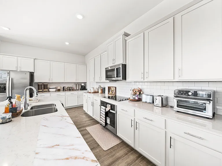 147 Starfall Dr — Photo 14