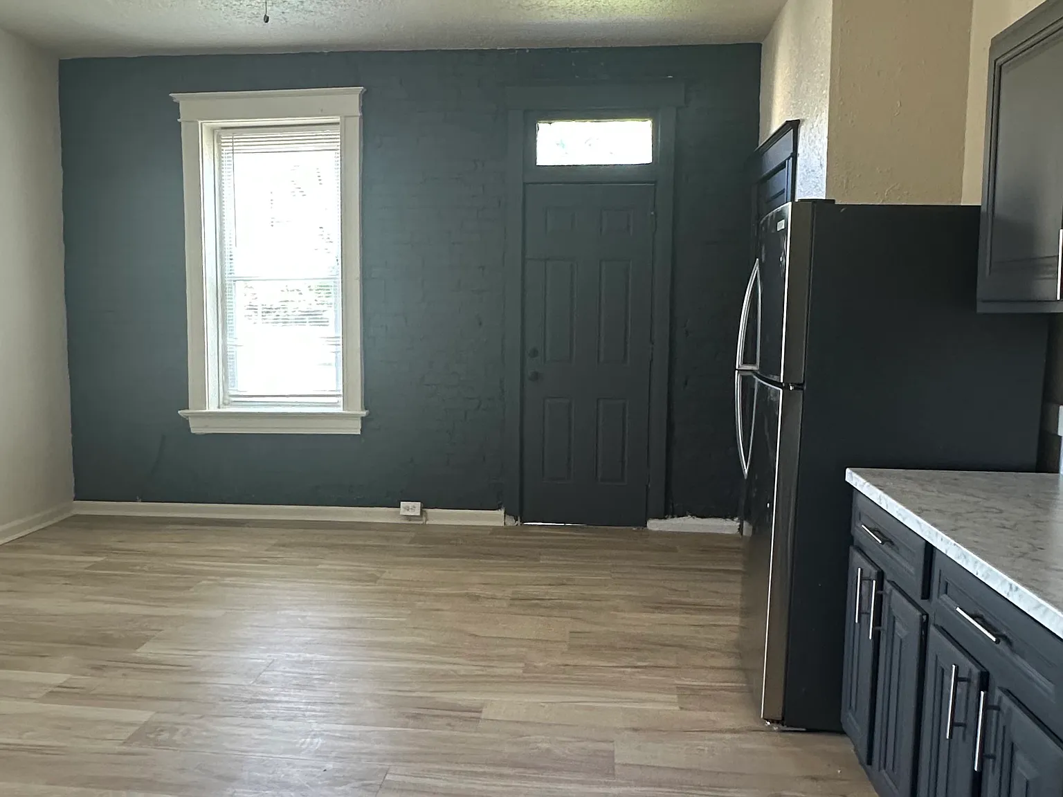 2927 Nebraska Ave — Photo 4