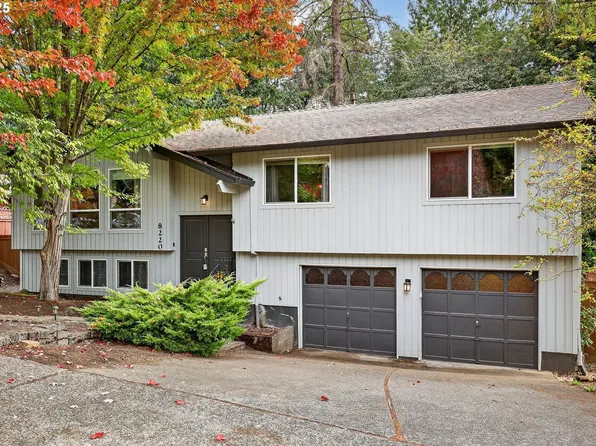 8220 SW Connemara Ter, Beaverton, OR 97008