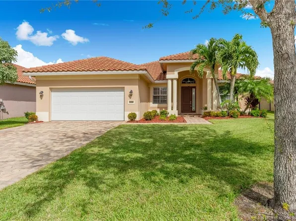 5508 SW Gray Fox Dr, Palm City, FL 34990