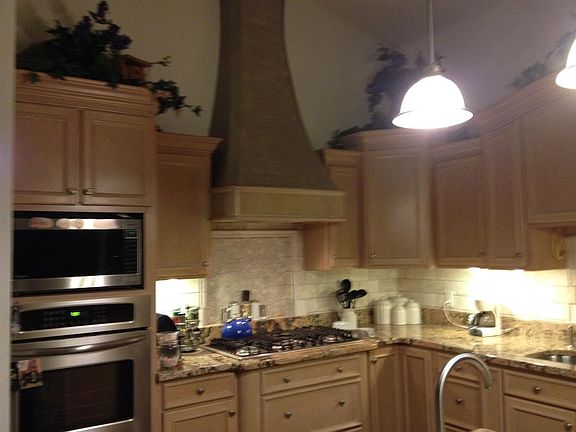 4th image of 11562 Grand Point Dr