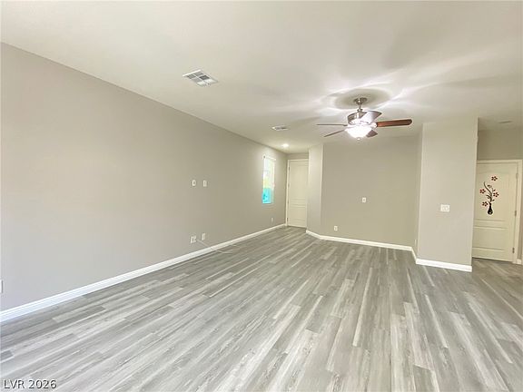 3rd image of 6142 Carter Caves Ave